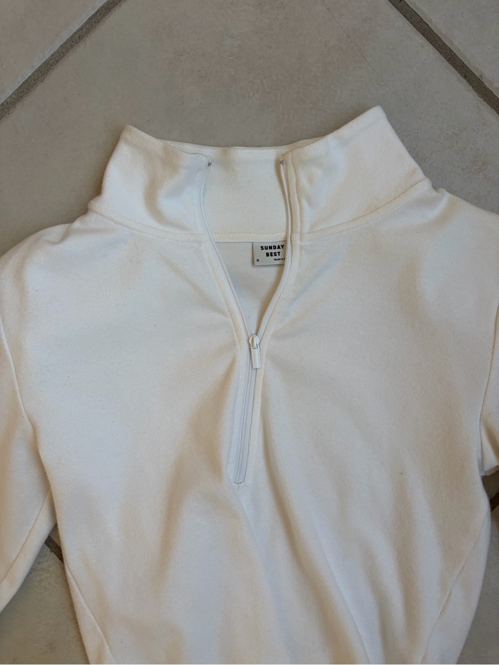 Aritzia Sunday Best White Cropped Quarter Zip Top - Picture 2 of 3